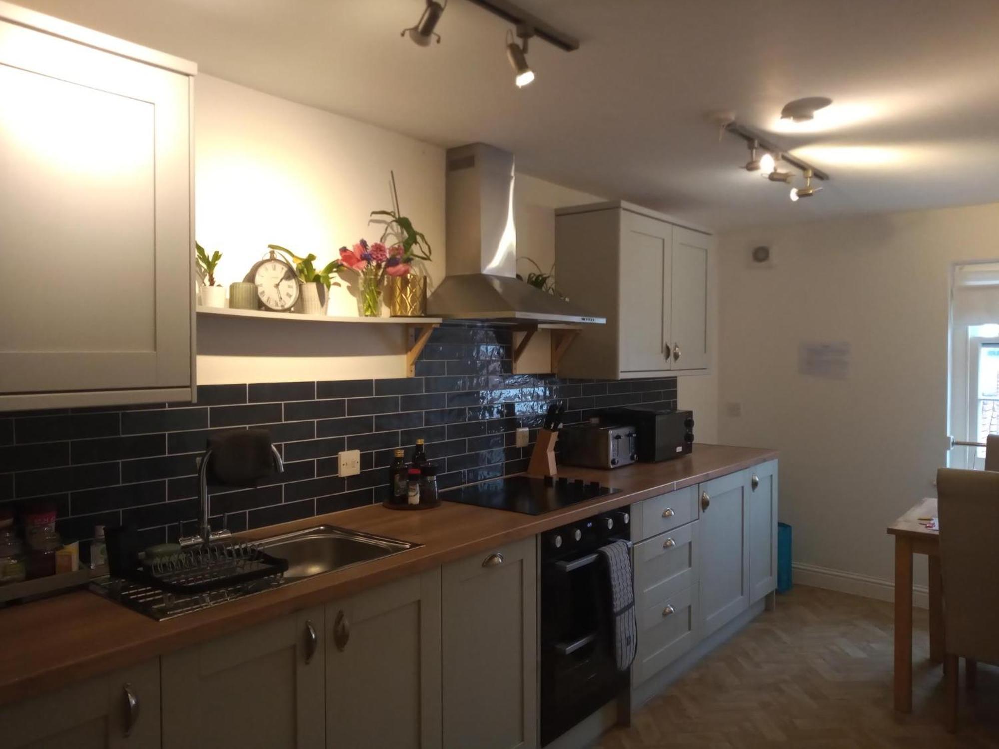 The Eaves, Glastonbury High Street 2 Bed 2 Bathroom Apartment エクステリア 写真
